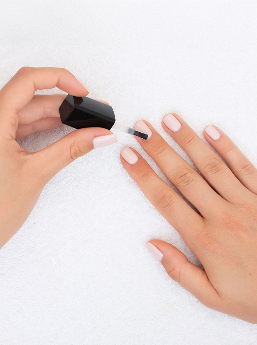 MANICURE MANICURE